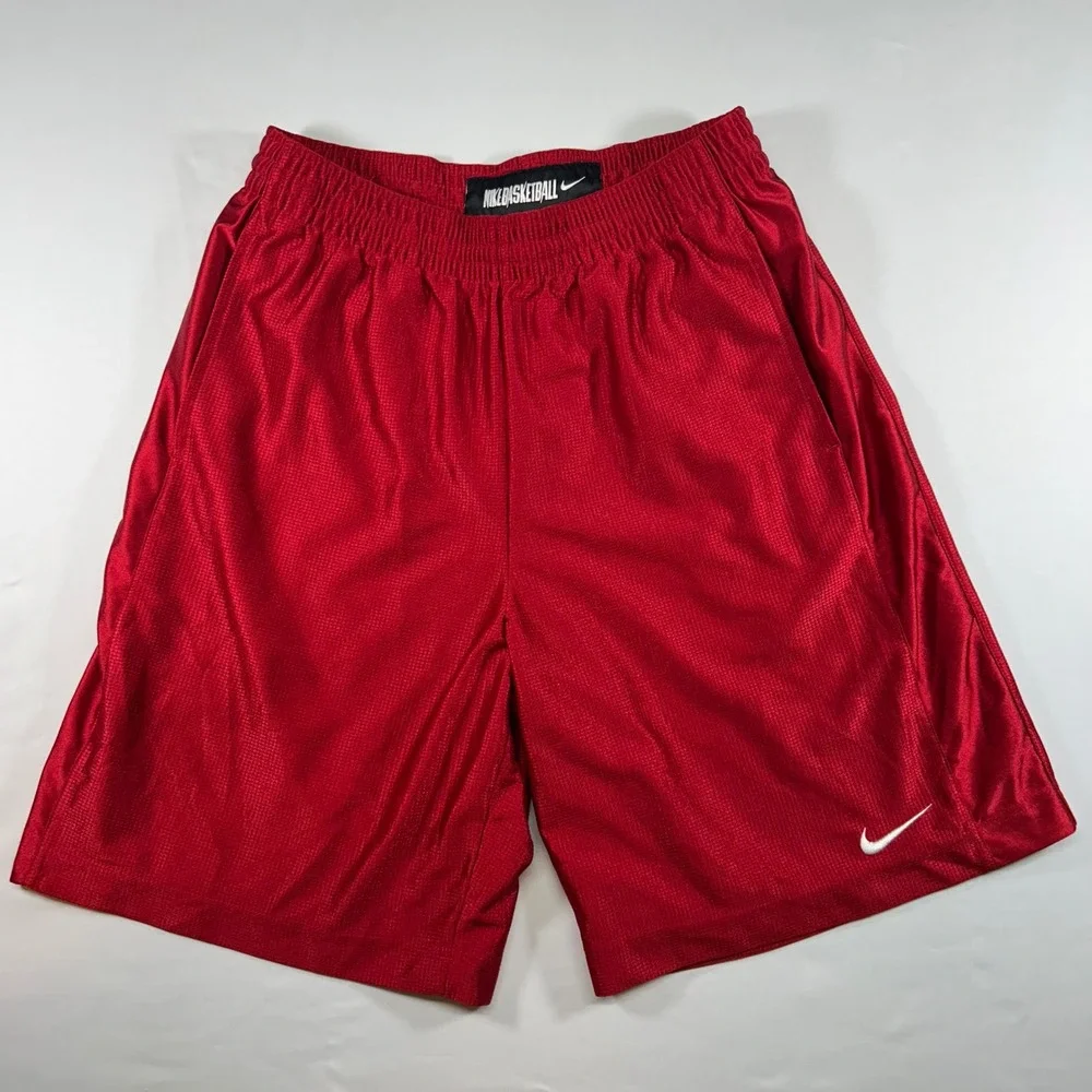 Nike Basketball Shorts Mens Medium Red Mesh Athletic Gym Training Swoosh Logo